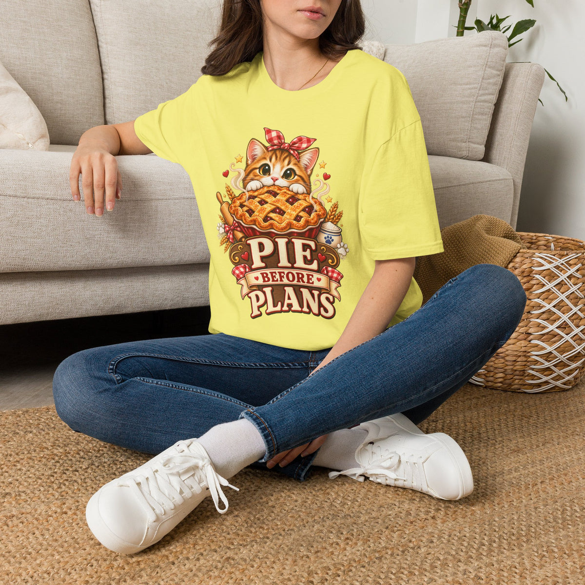 T-Shirt — Pie Before Plans Cat Graphic Tee